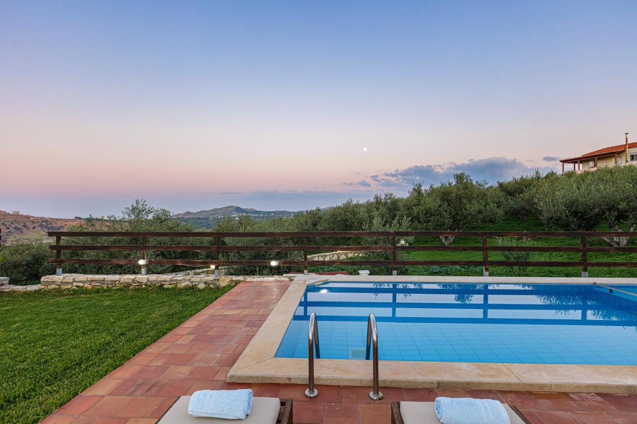 Dimokritos Villas, A Homestay Experience, By Thinkvilla Angeliana  Exterior photo